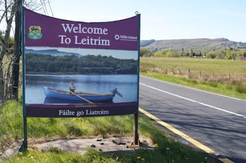 Hotel Clancys Of Glenfarne Exterior foto